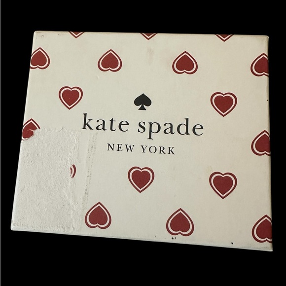 Kate Spade Madison Heartfelt Geo Cream & Red Card Holder New in Box - Picture 16 of 16